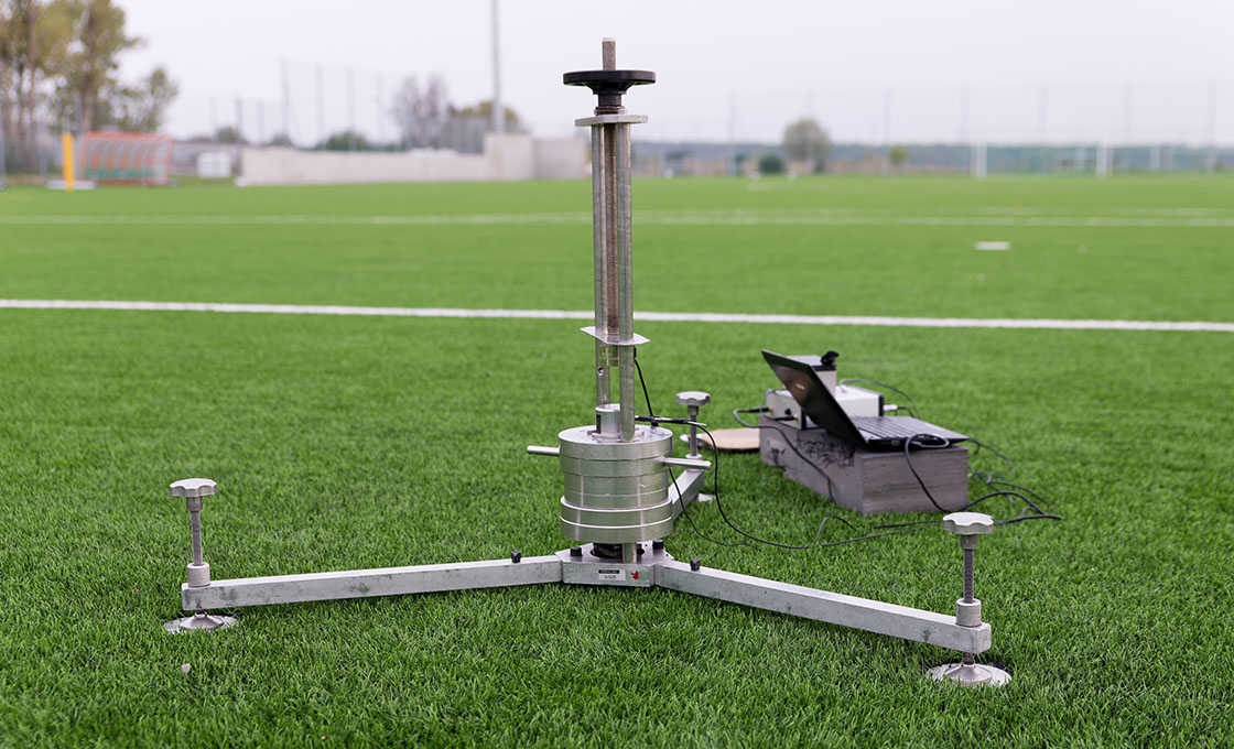 Tests of artificial turf to get a FIFA certificate